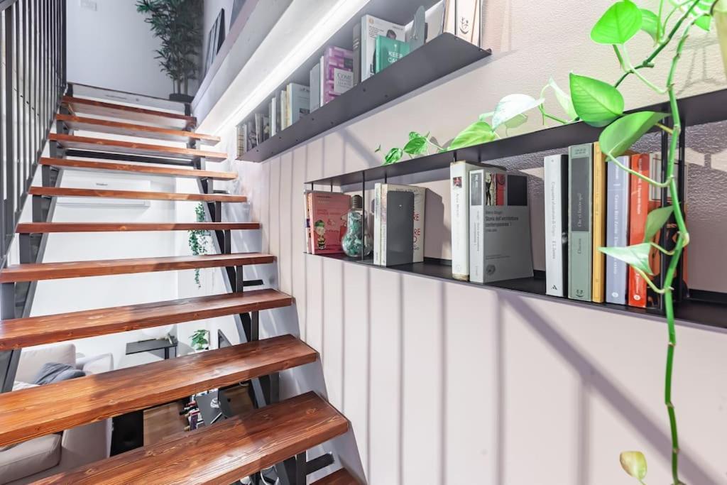 Апартаменты Elegante Loft Su 2 Piani A 5 Minuti Da San Siro Милан Экстерьер фото
