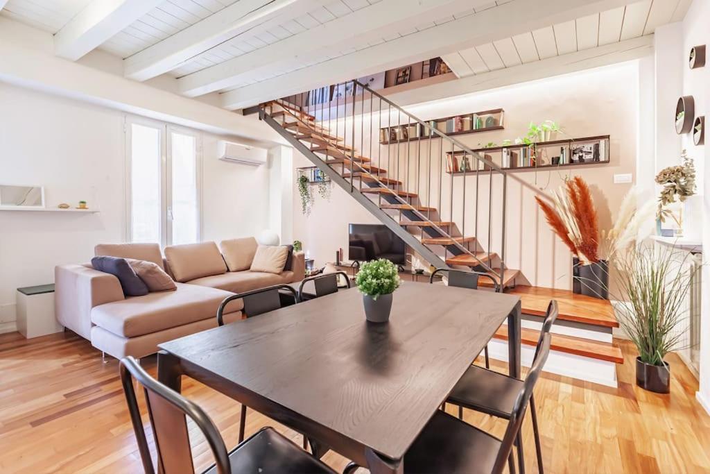 Апартаменты Elegante Loft Su 2 Piani A 5 Minuti Da San Siro Милан Экстерьер фото